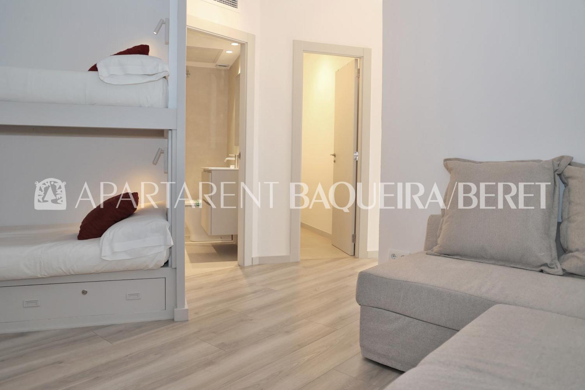 Apartarent 1500 Бакейра-Берет Екстериор снимка