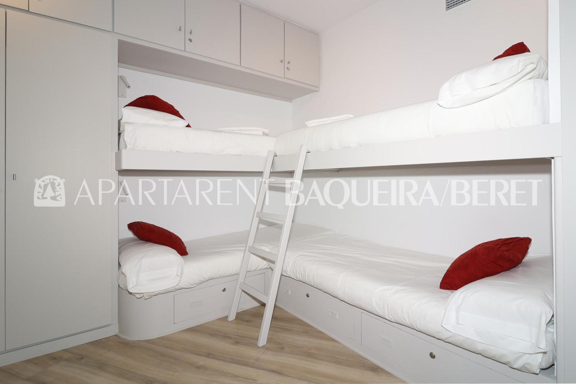 Apartarent 1500 Бакейра-Берет Екстериор снимка